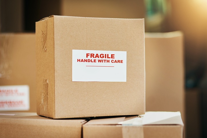 how-to-pack-fragile-items.jpg